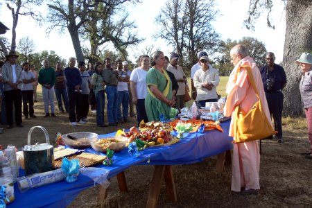 Shanti-Ashrama-Retreat-Vedanta-Society-of-Northern-California-12