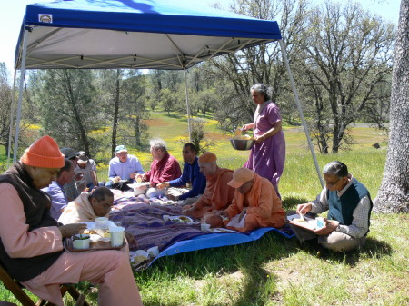 Shanti-Ashrama-Retreat-Vedanta-Society-of-Northern-California-13